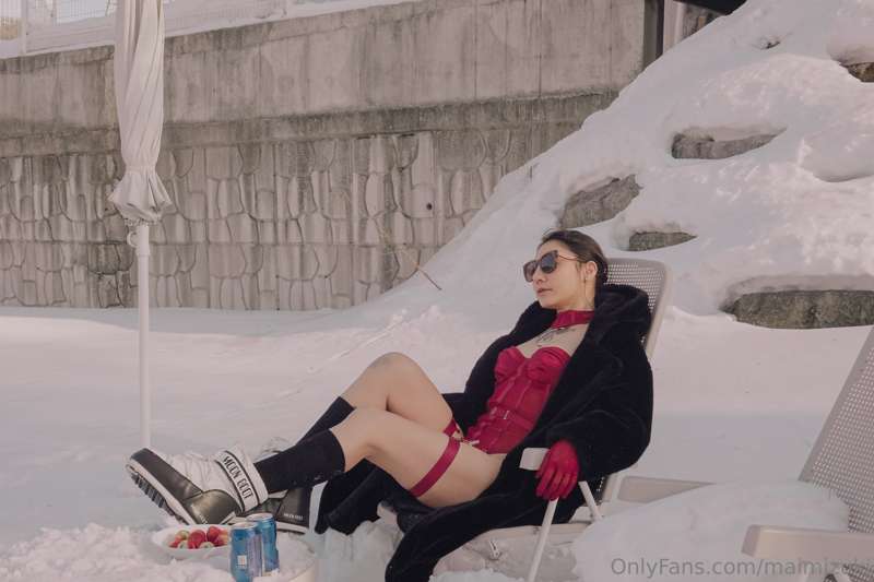 This red lingerie was made to melt things snowflakes, hearts..