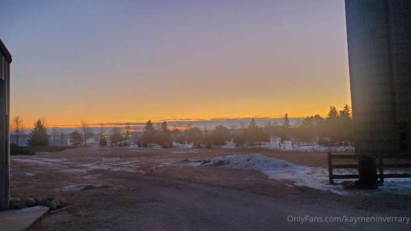 I offer you no nudies this morning. Just the first light of ..