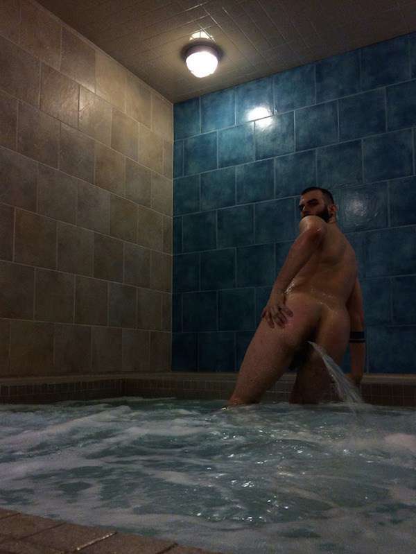 don’t you love hot tubs
