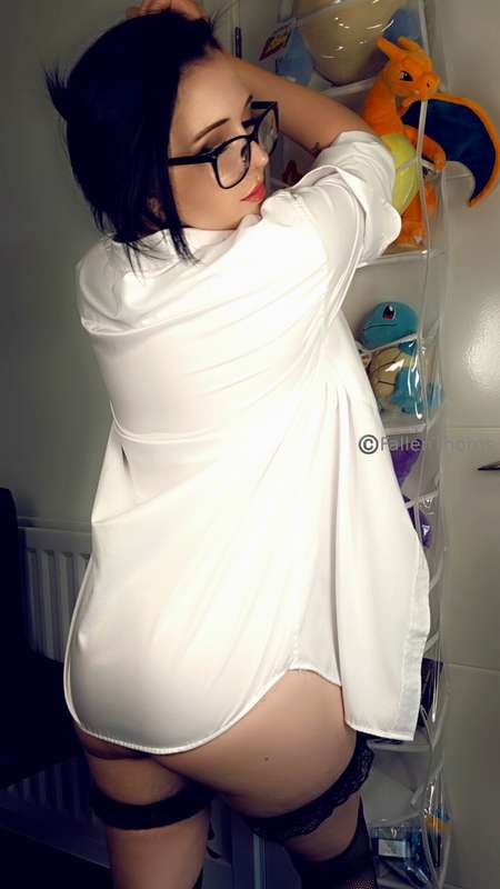 Fallenthorns - Onlyfans - 2025-07-07T12:00:23