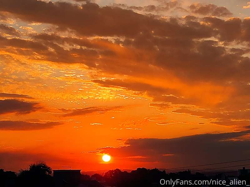 Nice colors at sunset. I wish everyone a nice week!