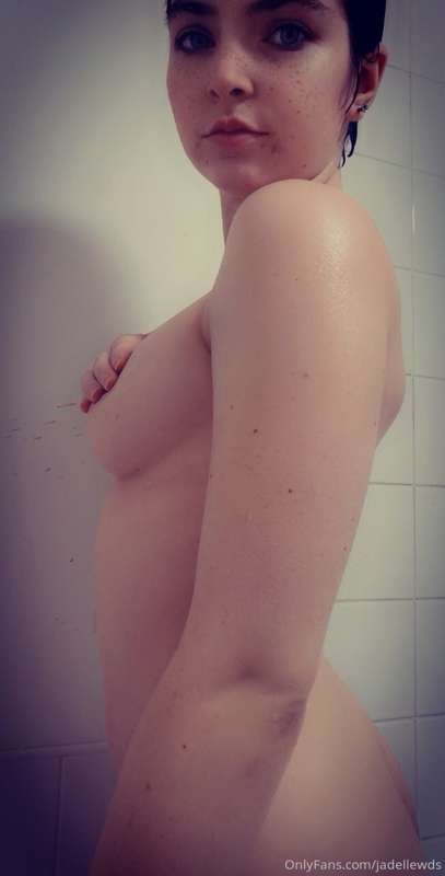 More shower things 3