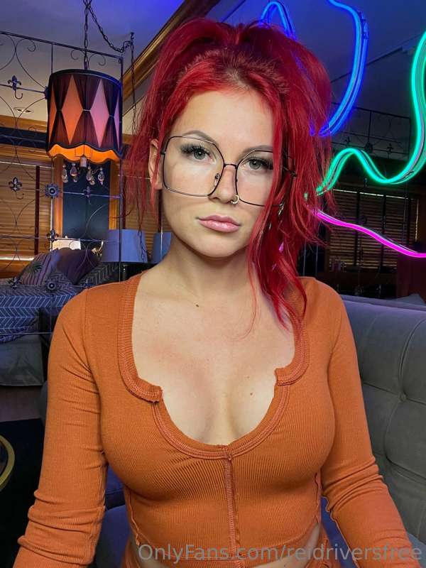 I wanna see how hard I can make you cum 1