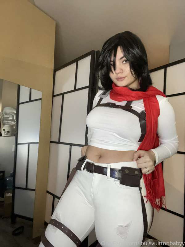 lots of sfw but i just rlly liked the cosplay 😭😭😭 
how’s eve.. 9