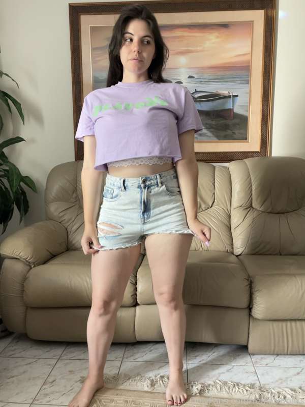 Aren’t I just sofa-king cute? 🥰 I have a lot of extras and w.. 10