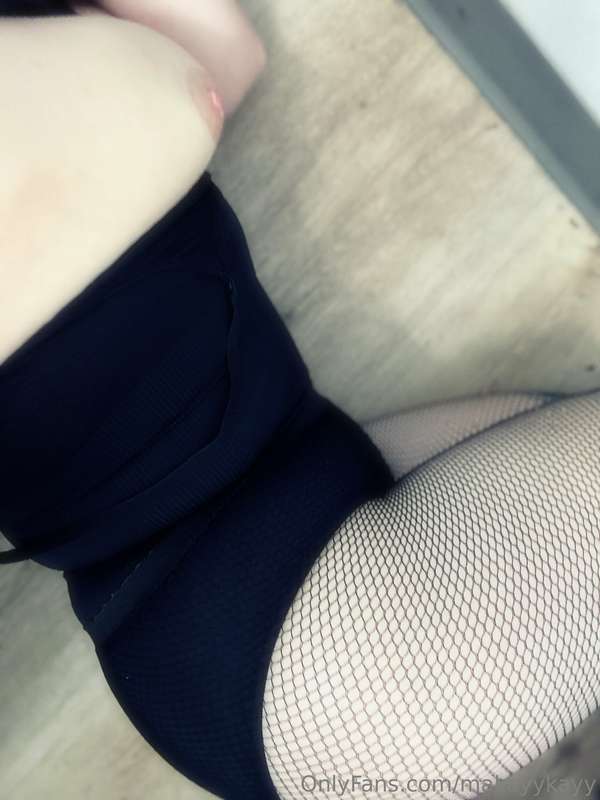 Some fishnet play.😜 2