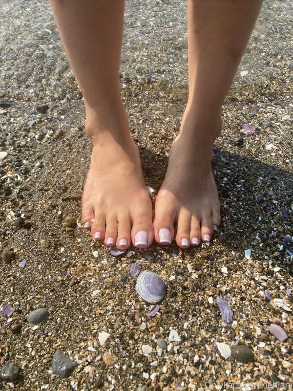 New mani pedi 💕 still out and about 13