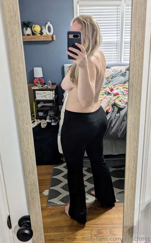 I love a Friday night at home, who's with me? 