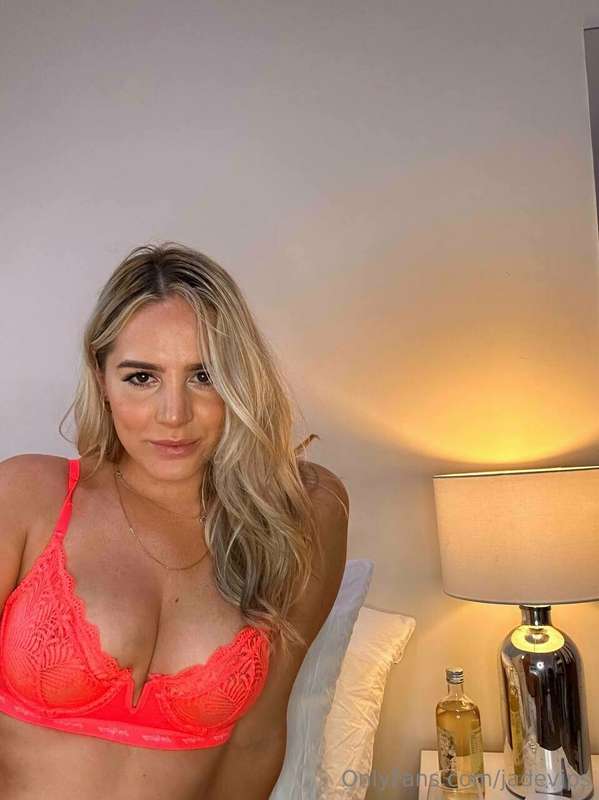 Feeling horny like me? Msg me 😉