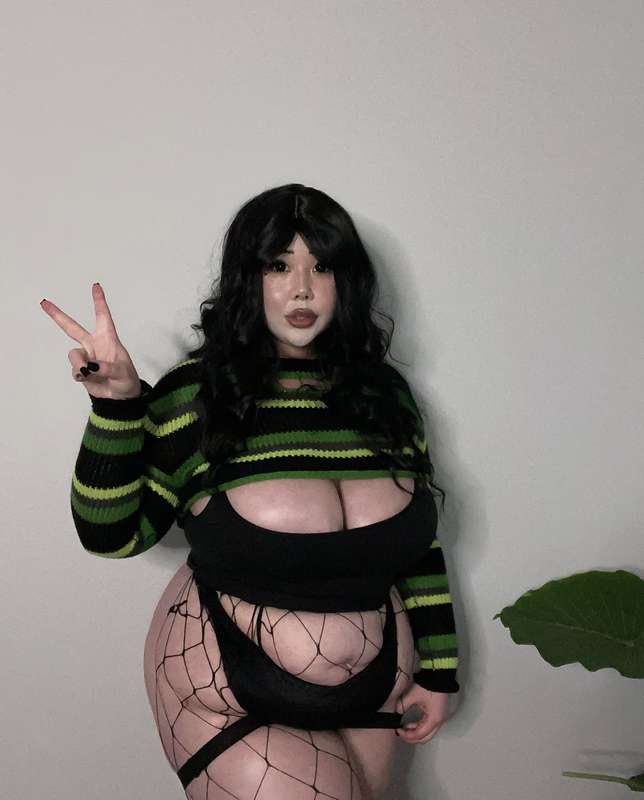 i look rly good bent over ;3 want to see? 2