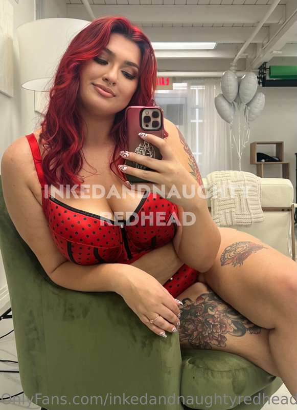 Do you love me in red? 🥰
