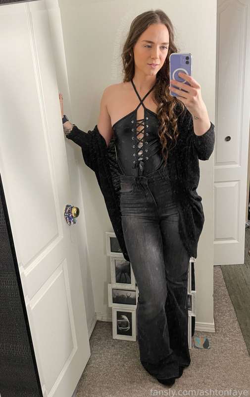 Ashtonfaye - Fansly - 24 Jan, 2023
