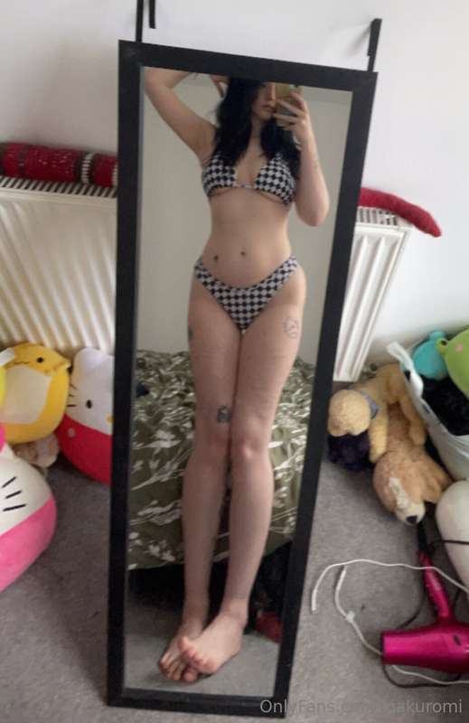 Like my bikini? 11