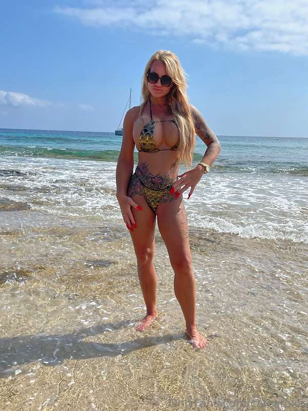 Great time on the beach and in the beach club 💋