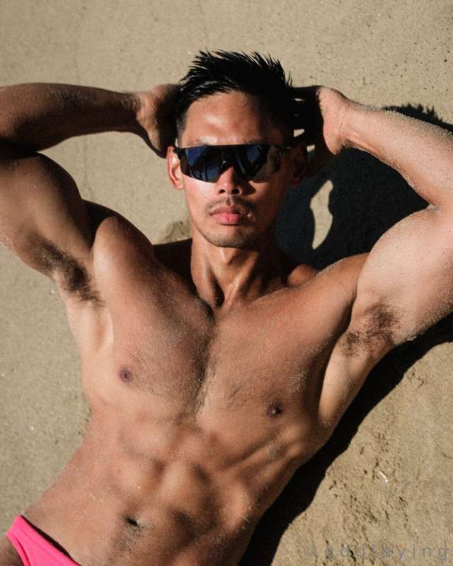 catch you at the beach? 6