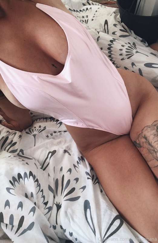 Loverileyray - Onlyfans - 09 Nov, 2020 1