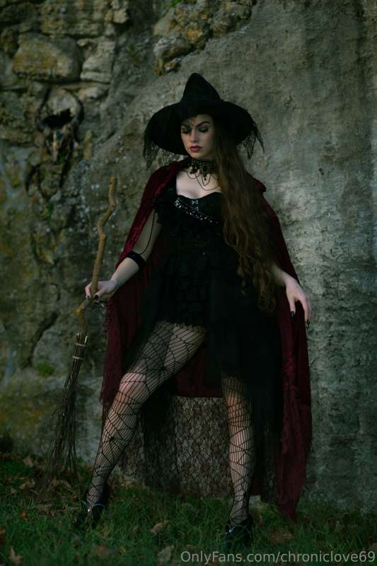 Witchy Woman 
See how high she flies 🧙‍♀️🧹🧹