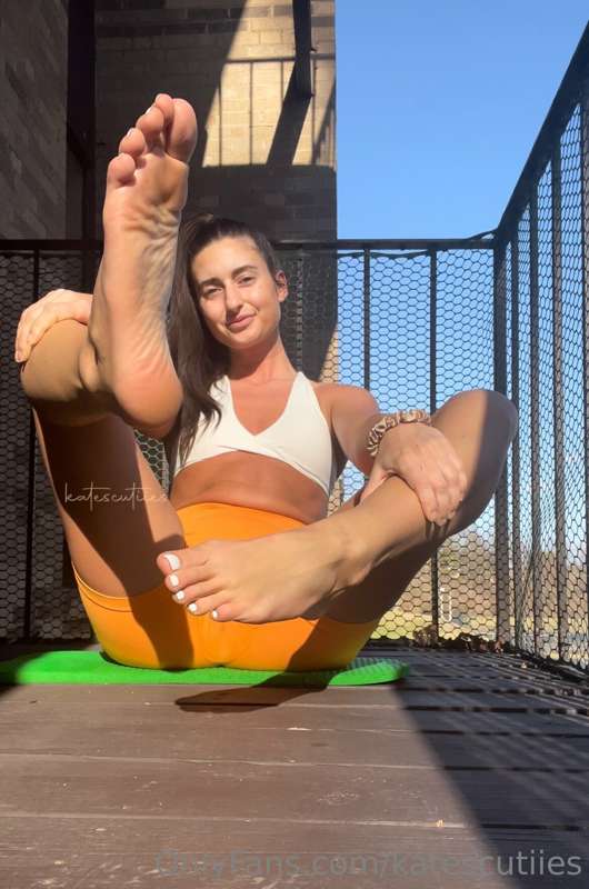 Sunny soles😘✨ 8