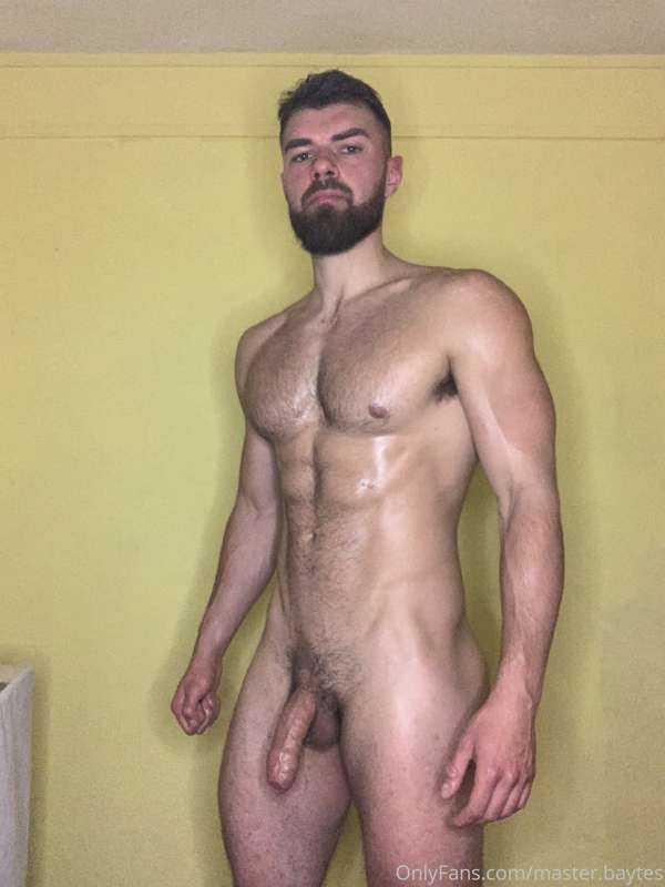 Game plan = get lean, get hairy, get..? you tell me 😜✌️ Alwa.. 9
