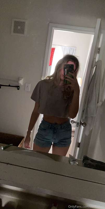 dirty mirror 🙄 2