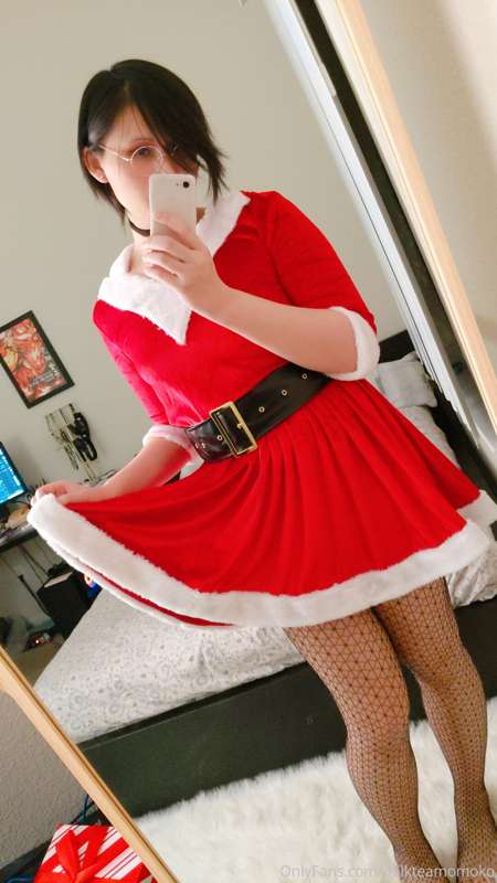 full set upload from last year, please enjoy while i hurry a.. 10