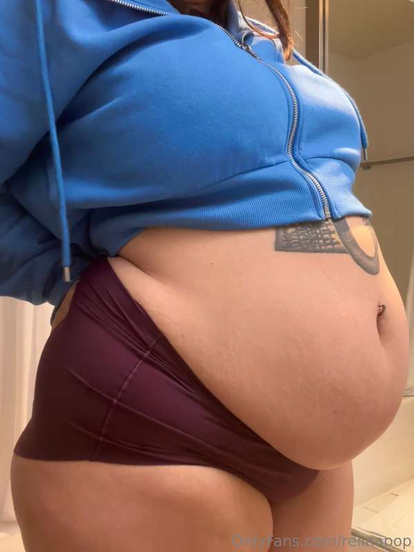 New year hot pot belly! Happy new year everyone - filmed a B.. 2
