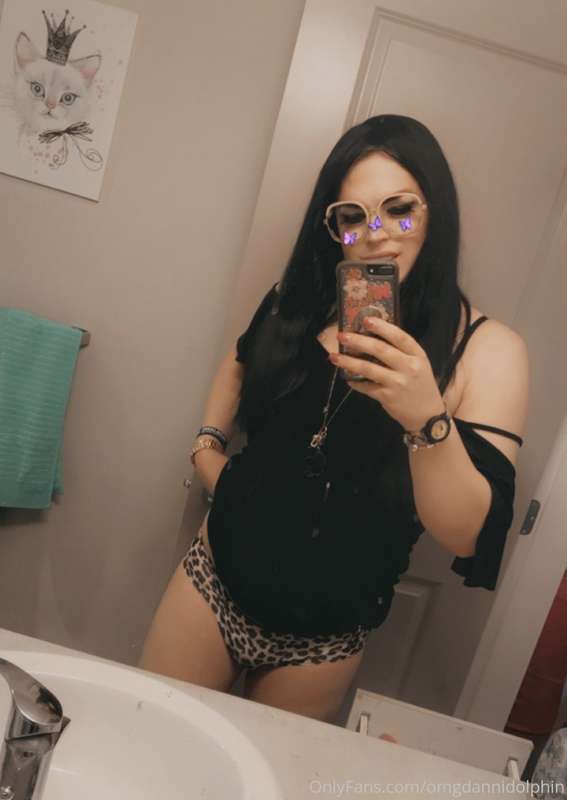 Panty shots 🤓✌🏻