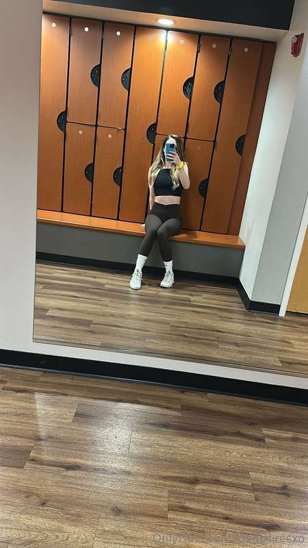 I need a gym partner 👀👀