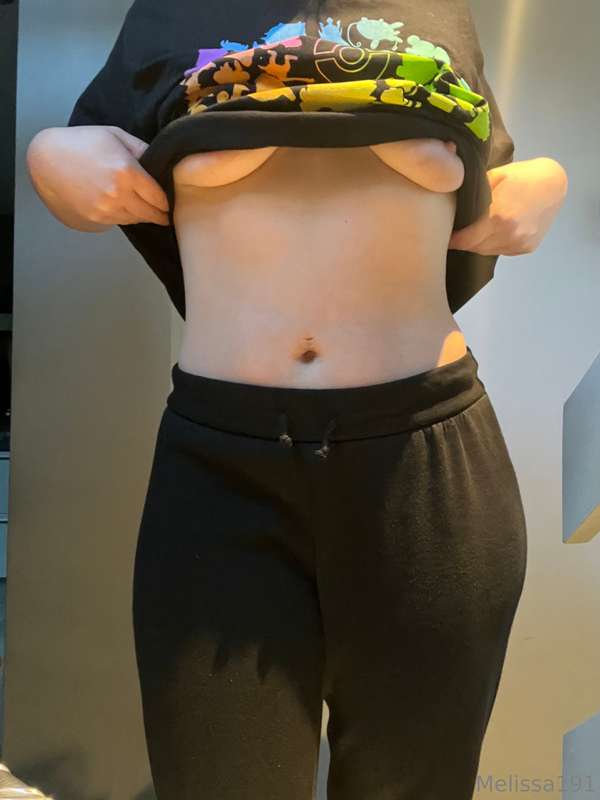 Do you like chubby girls? 9