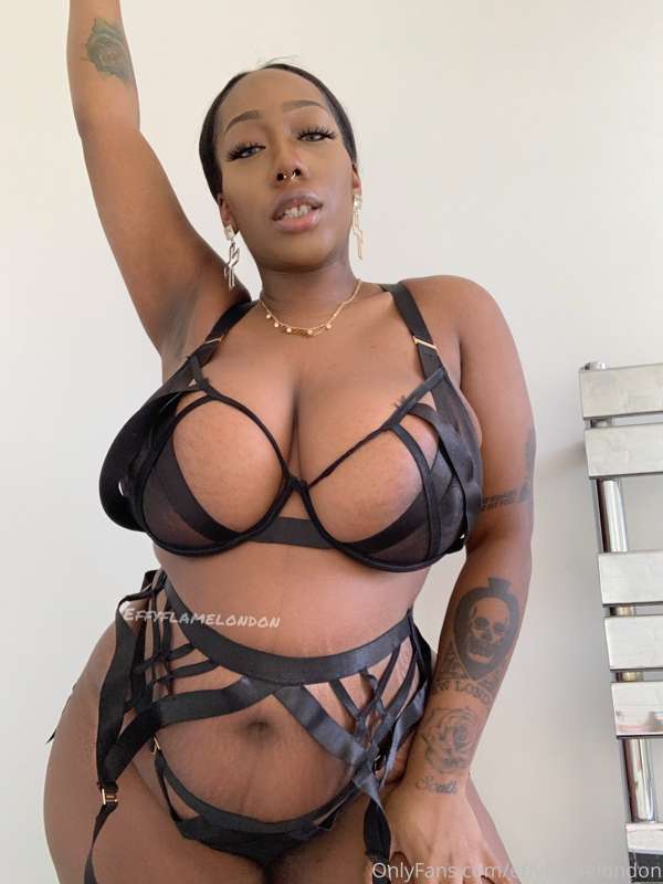 🖤