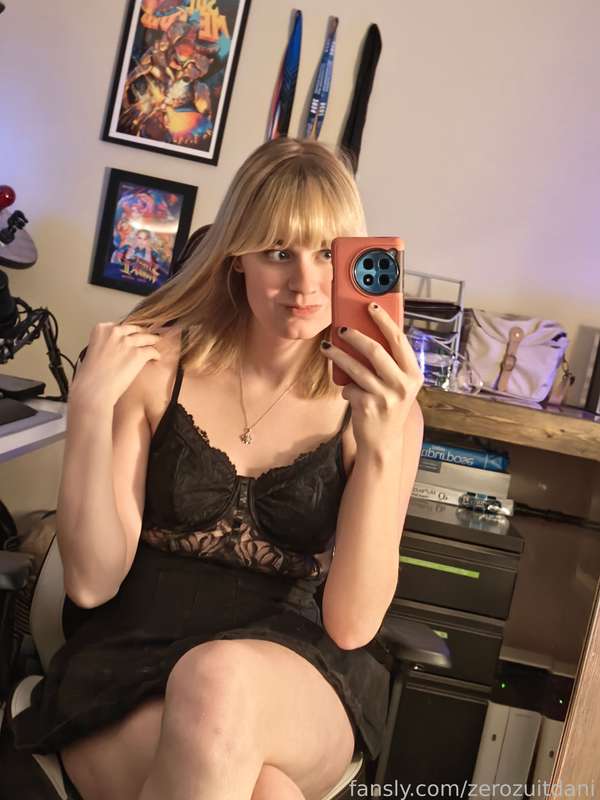 Zerozuitdani - Fansly - 05 Mar, 2025 2