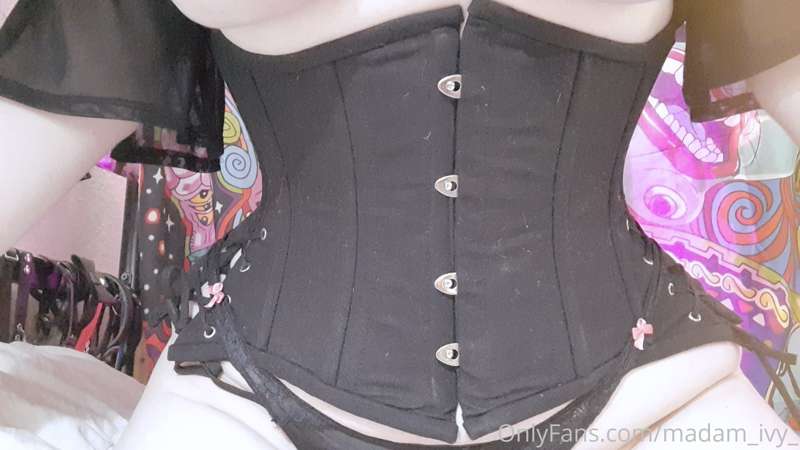 Last pics of the cute black panties and corest.
