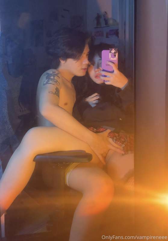 Vampireneee - Onlyfans - 09 Jul, 2021