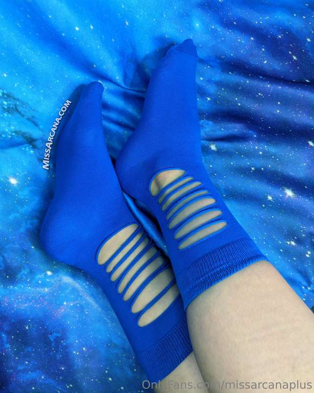 The most lovely, sweat-inducing boots I own 6