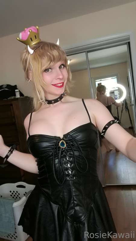 Bowsette Cosplay x 8/10 x 40 photos this post x 34