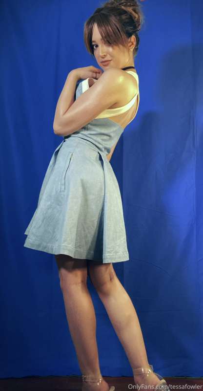 gotta love a cute Easter UNdress ;) 
well in the spirit of e.. 9