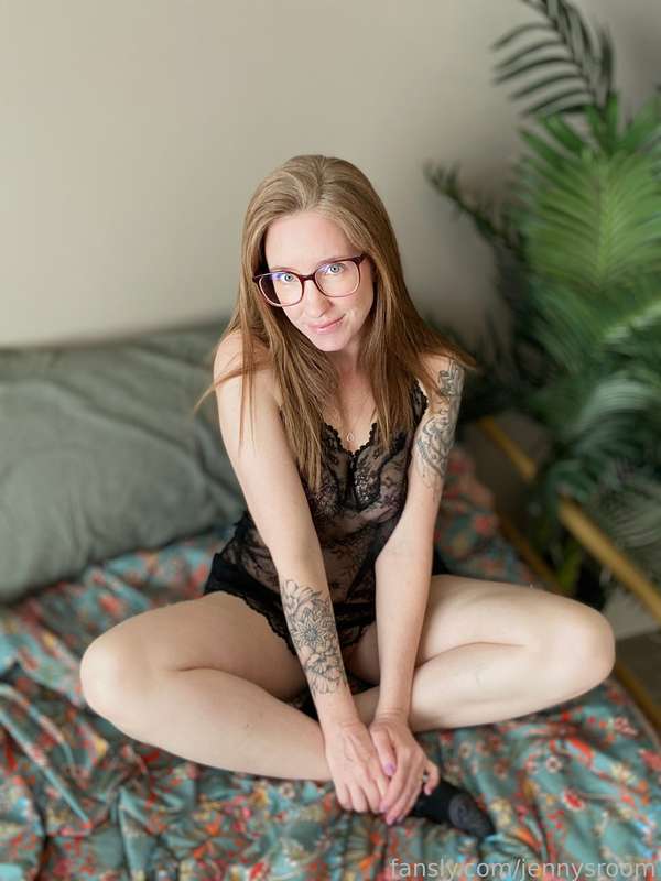 Jennysroom1 - Fansly - 2025-04-21T16:18:36