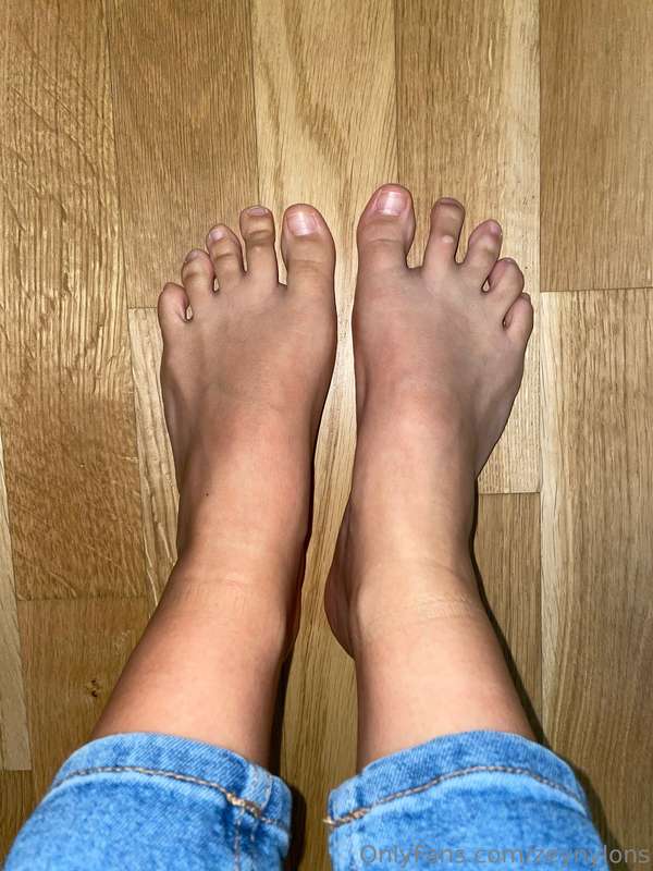 Barefoot sunday ❤️ 4