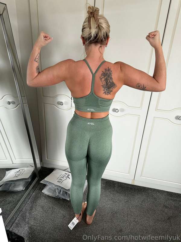 Who’s liking my progress so far? 💪😱 2