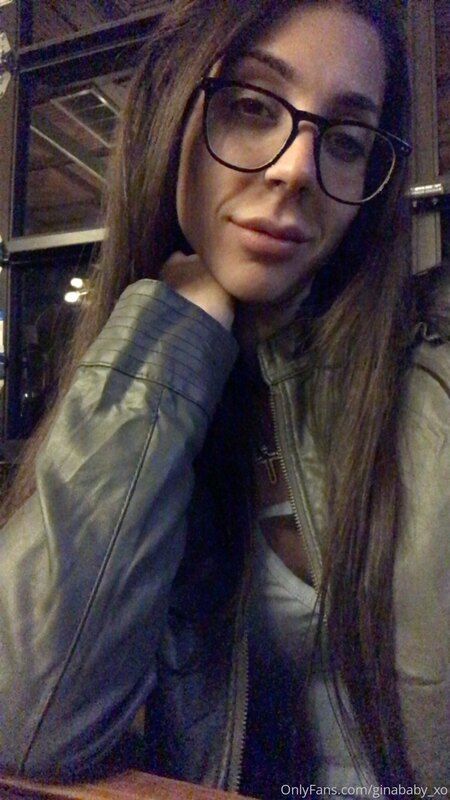 Night out tonight finally! I have no nice clothes or clothes.. 1