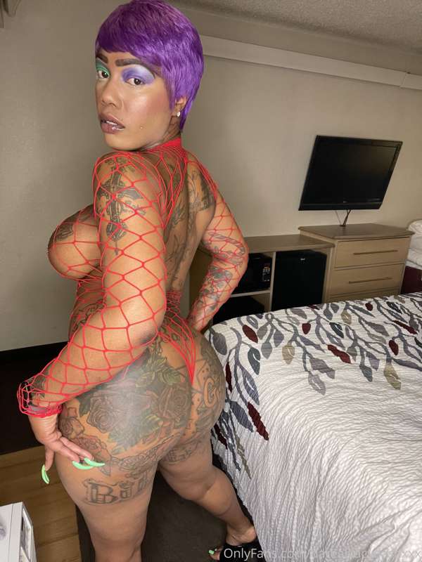 Just for you ! Catch my Going live Daddy @ 12pm Today this e..