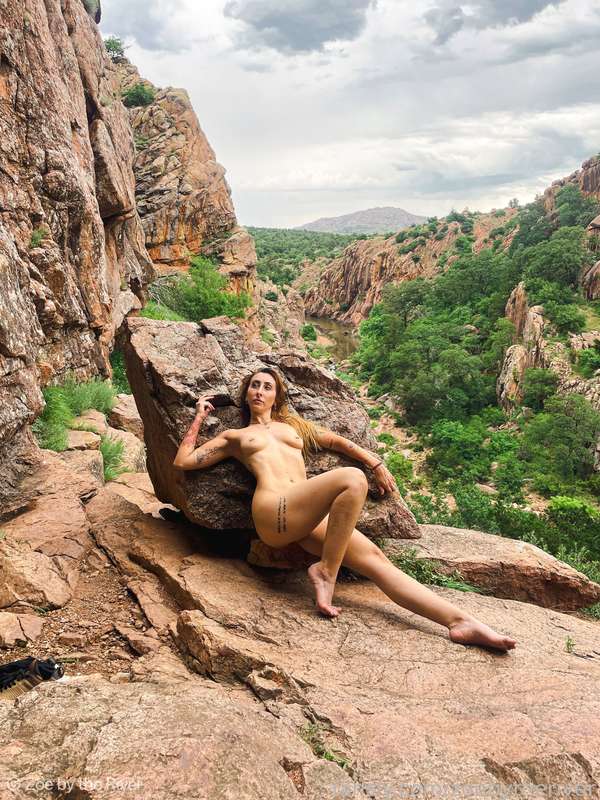 Zoebytheriver - Fansly - 06 Sep, 2021 4