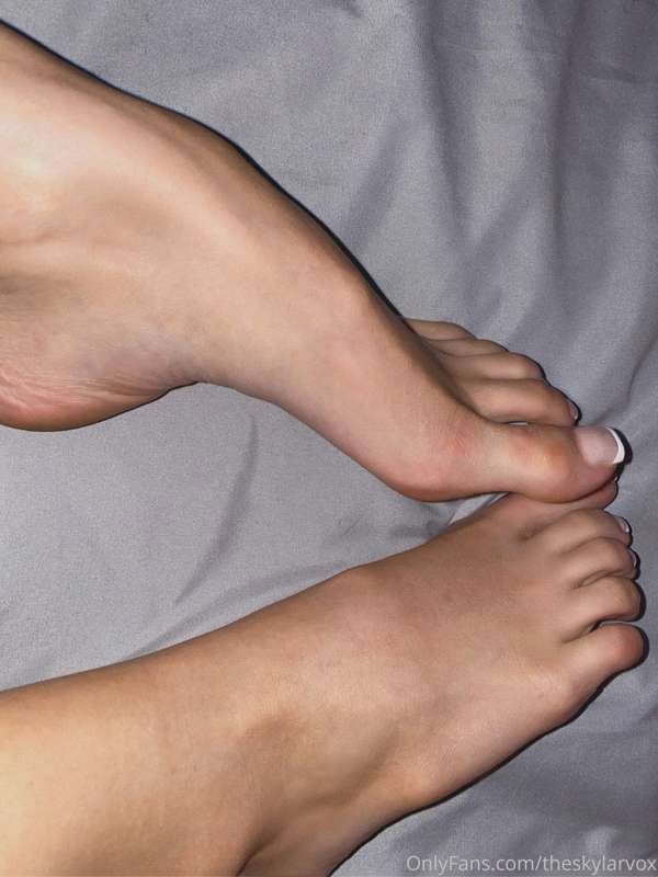 Cute 🥰 🦶🏼💗💗 1