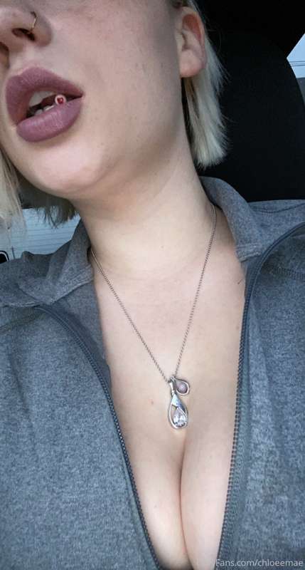 I went out in my soccer mom outfit today. Had a few minutes .. 2