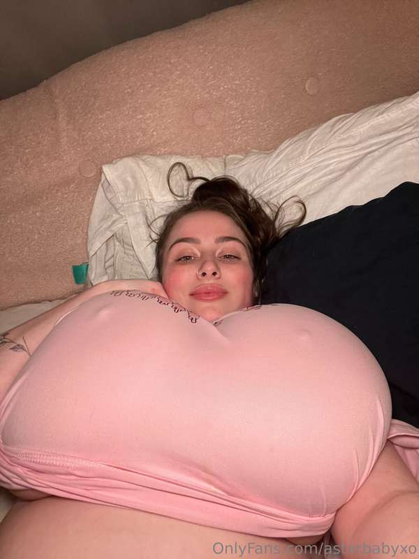 So when I get really hornyyy my nipples get super hard! I ha.. 3