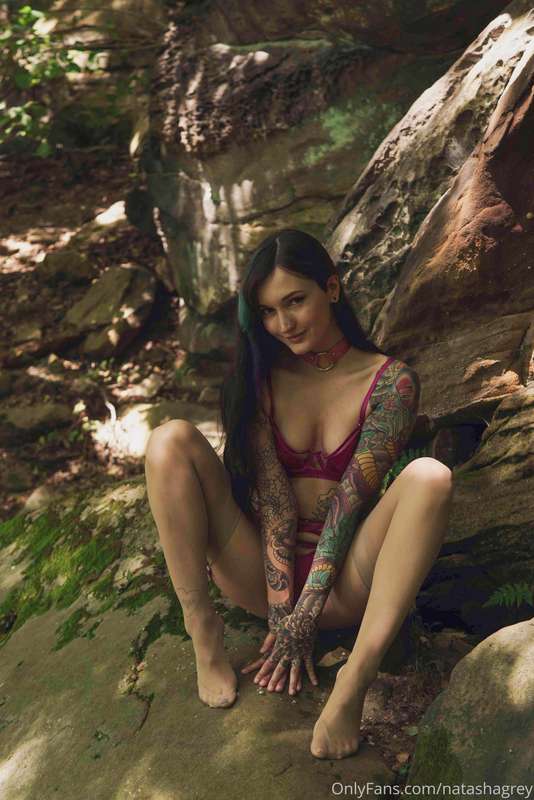Which picture is your favorite from my latest shoot? If this.. 29