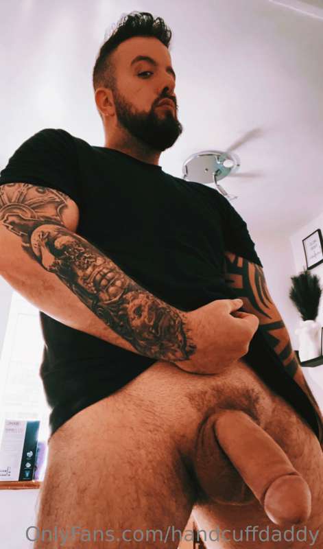 Come and suck on this… 😈💗🍆