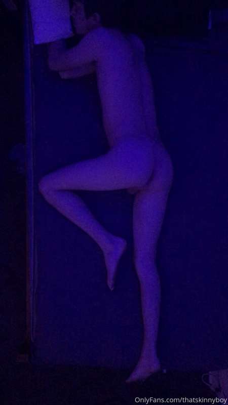 Having some trouble sleeping, hope my my neighbors don’t min..