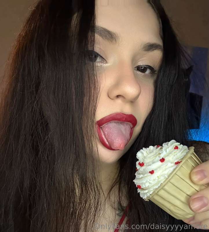Happy Valentine's Day🧁💋