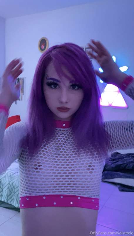 more pics in this outfit since you guys like it so much. its.. 6